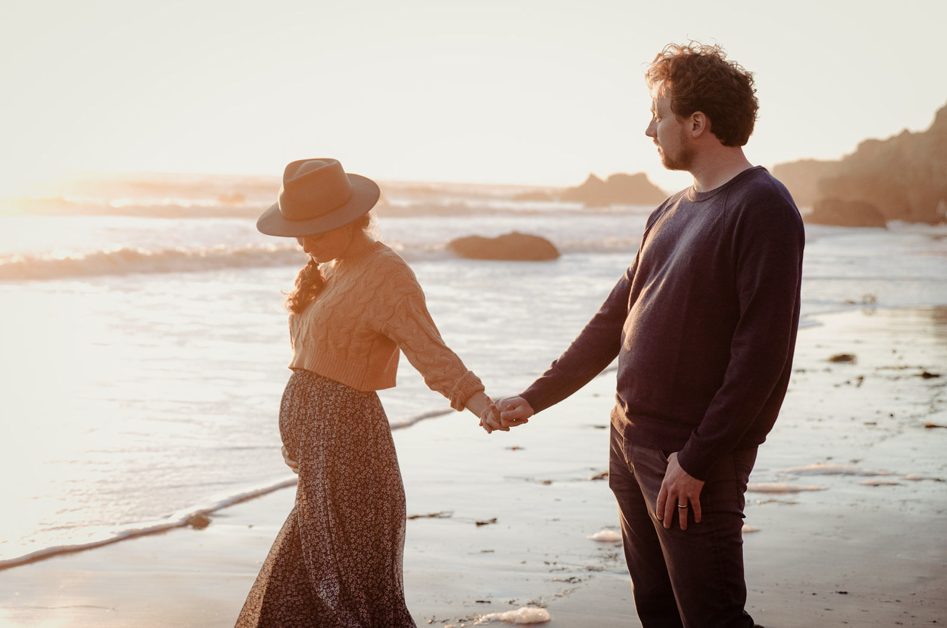 pregnancy photo session in madrid, spain